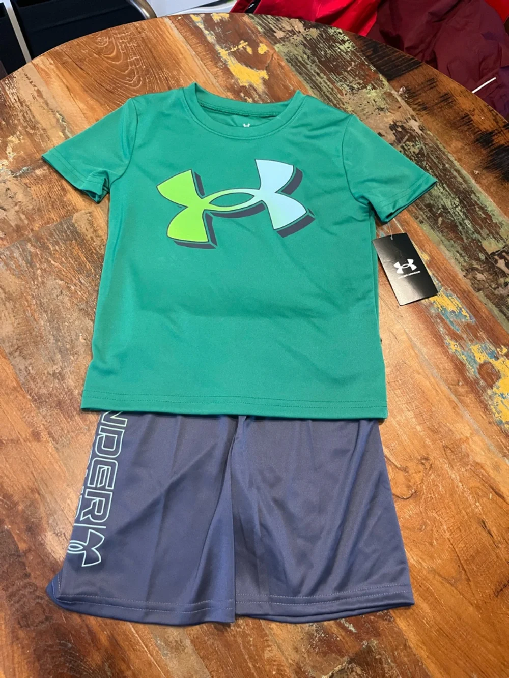 NWT Under Armour Boys 2 Piece Shorts Set
